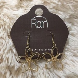 Rain ~ Gold Colored 3D Flower Earrings
